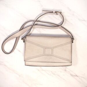 Kate Spade New York Leather Crossbody Bag in Pale Beige